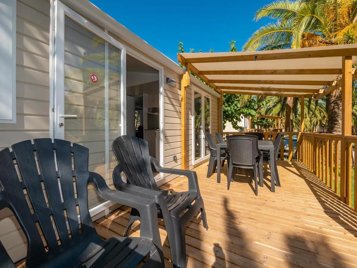 Campsite Vacanceselect Mobil Homes Camping Castell Mar