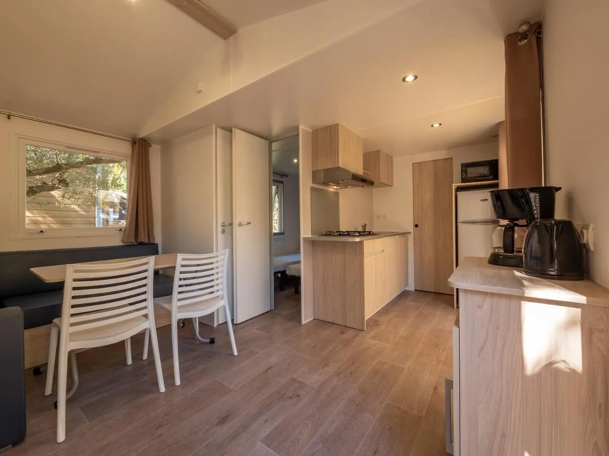Vacanceselect Mobil Homes Camping Castell Mar