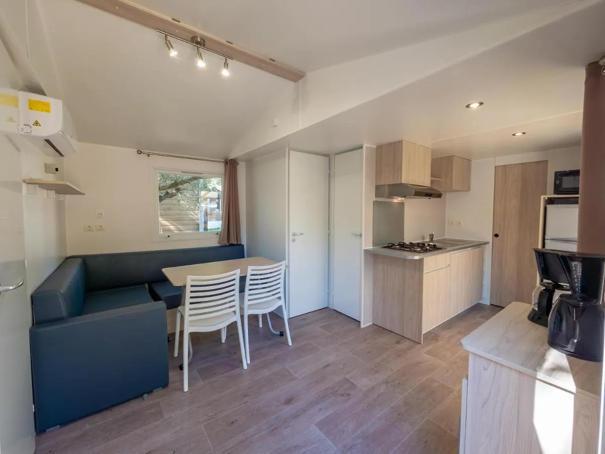Vacanceselect Mobil Homes Camping Castell Mar